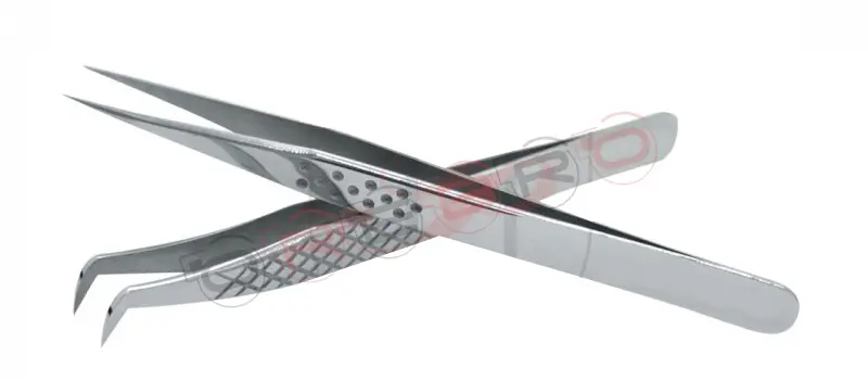 Straight Isolation Tweezer (12cm) Dotted (Wide Tip) Russian Volume 75° Tweezer (11.5cm) Diamond Elite, model ET-04-05-16
